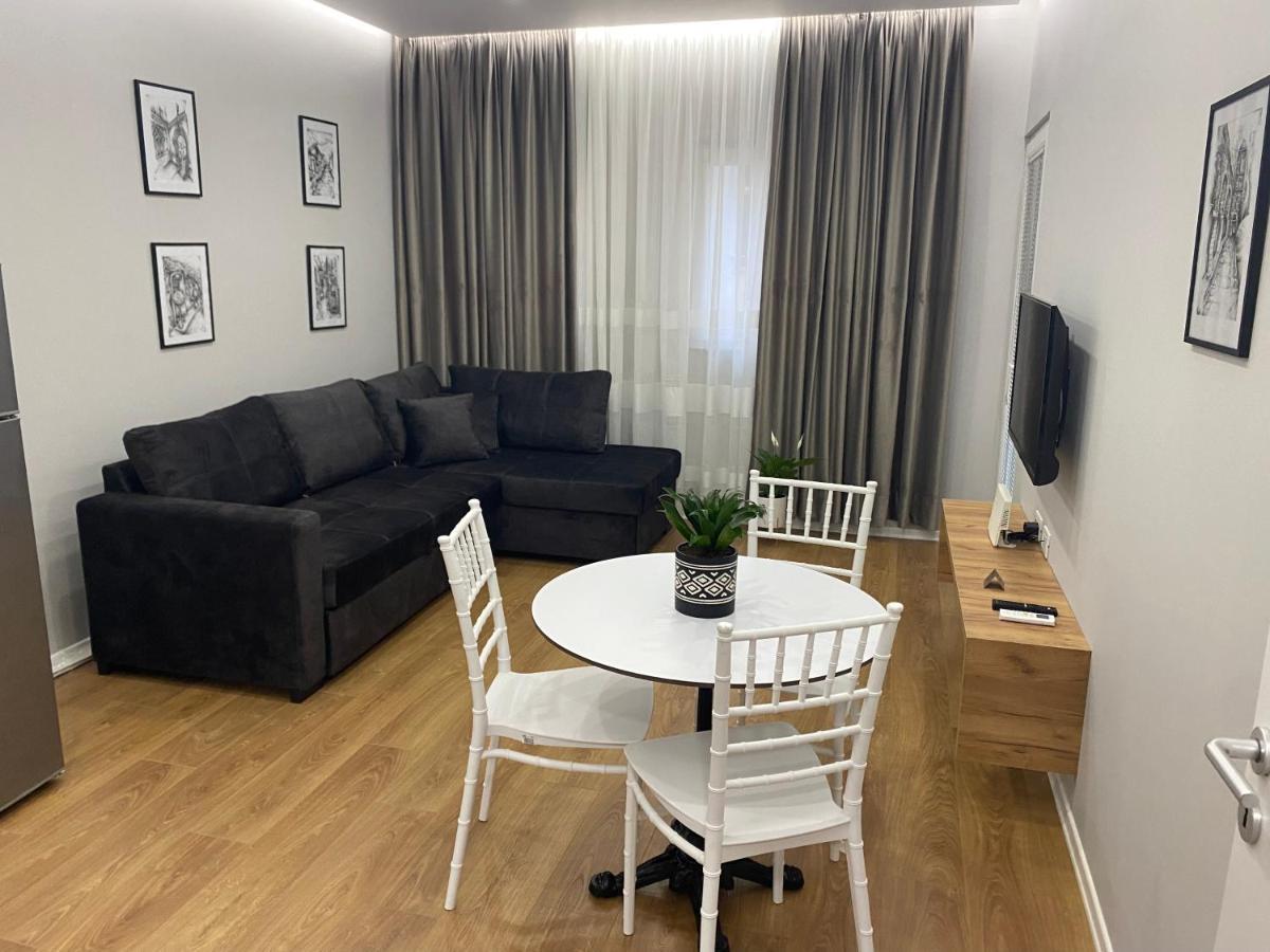 Franci'S Apartment No2 Тирана Экстерьер фото