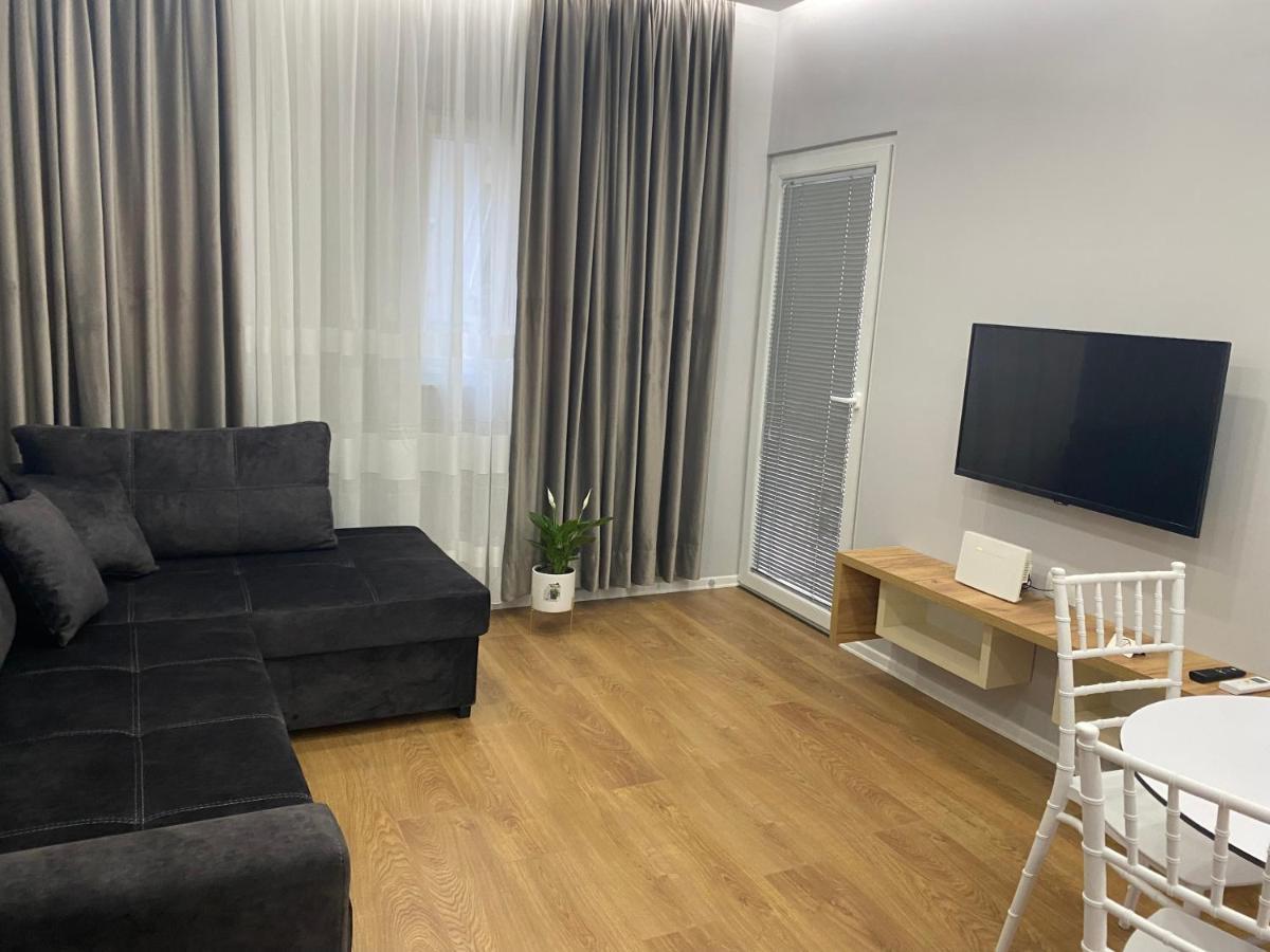 Franci'S Apartment No2 Тирана Экстерьер фото